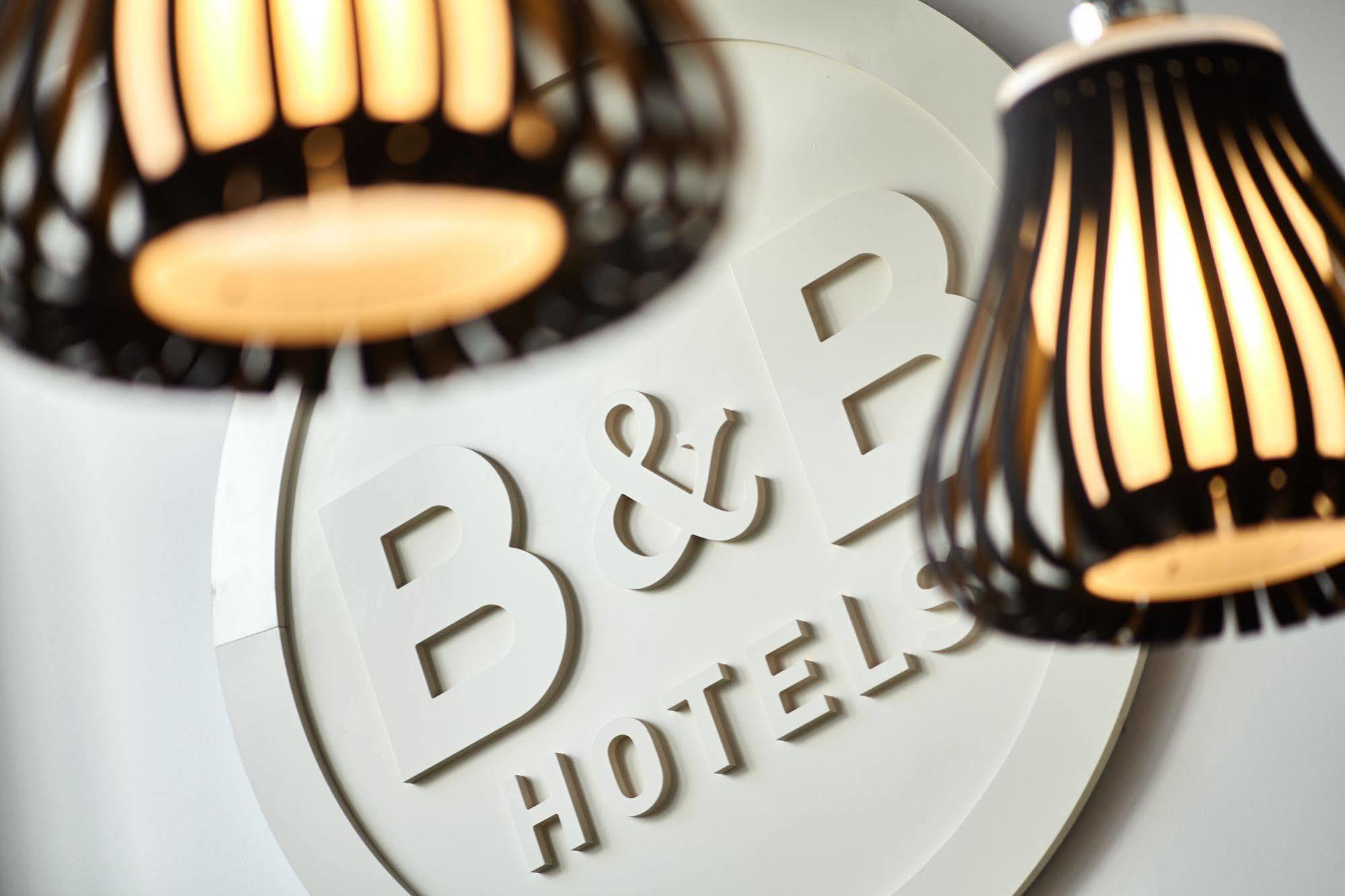 B&B Hotel La Queue En Brie Buitenkant foto